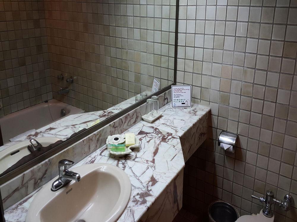 The Regency Hotel Hatyai Hat Yai Bagian luar foto