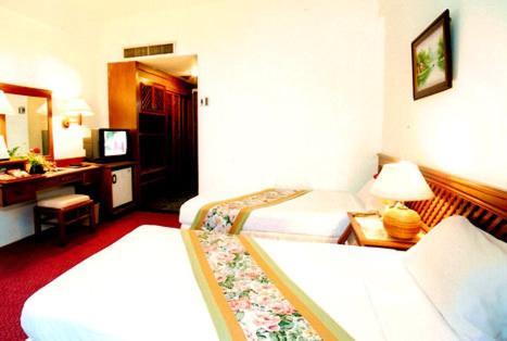 The Regency Hotel Hatyai Hat Yai Bagian luar foto